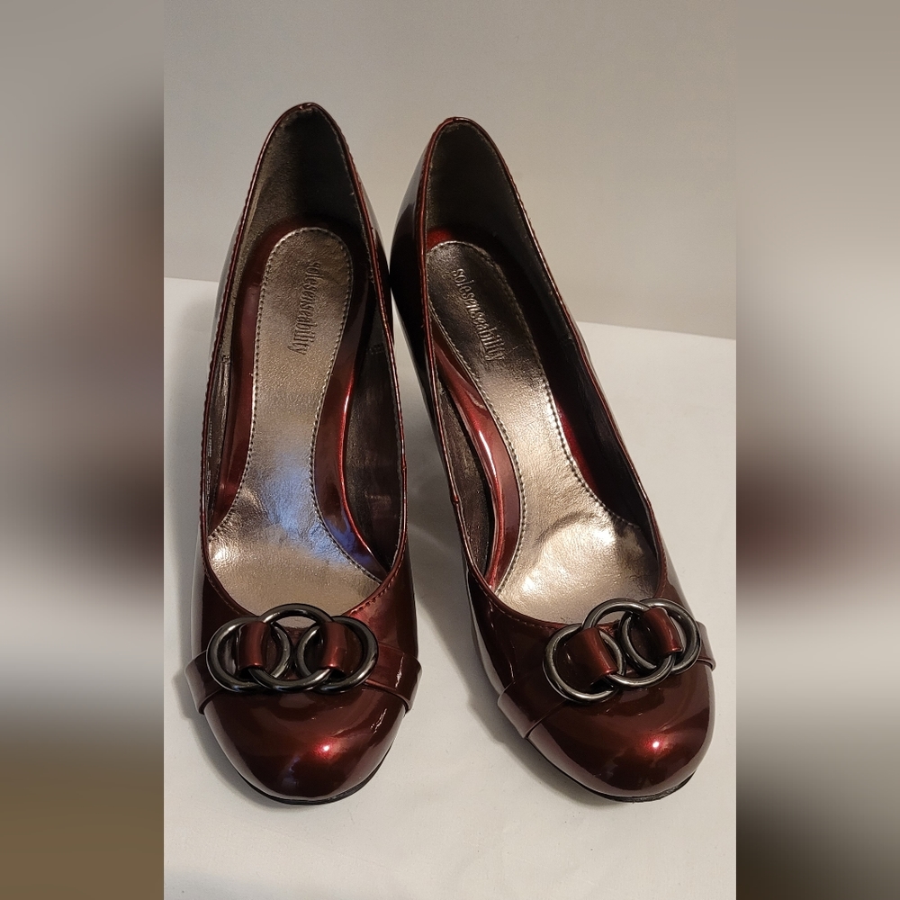 Solesensabality heels, size 8